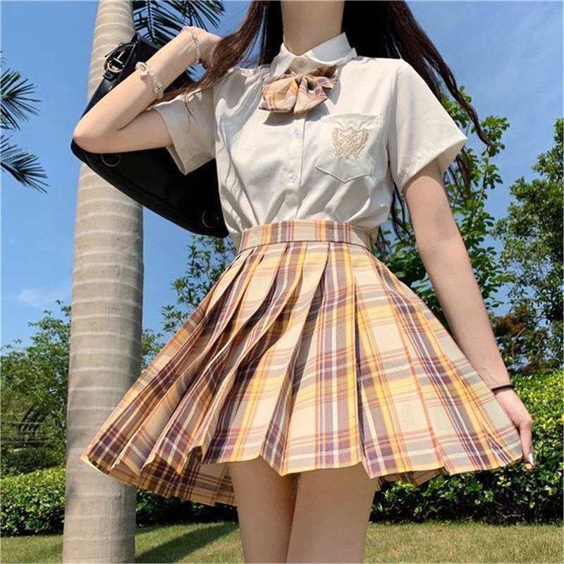 

Оригинальный комплект летней клетчатой юбки ямабуки и матроски с коротким рукавом XS