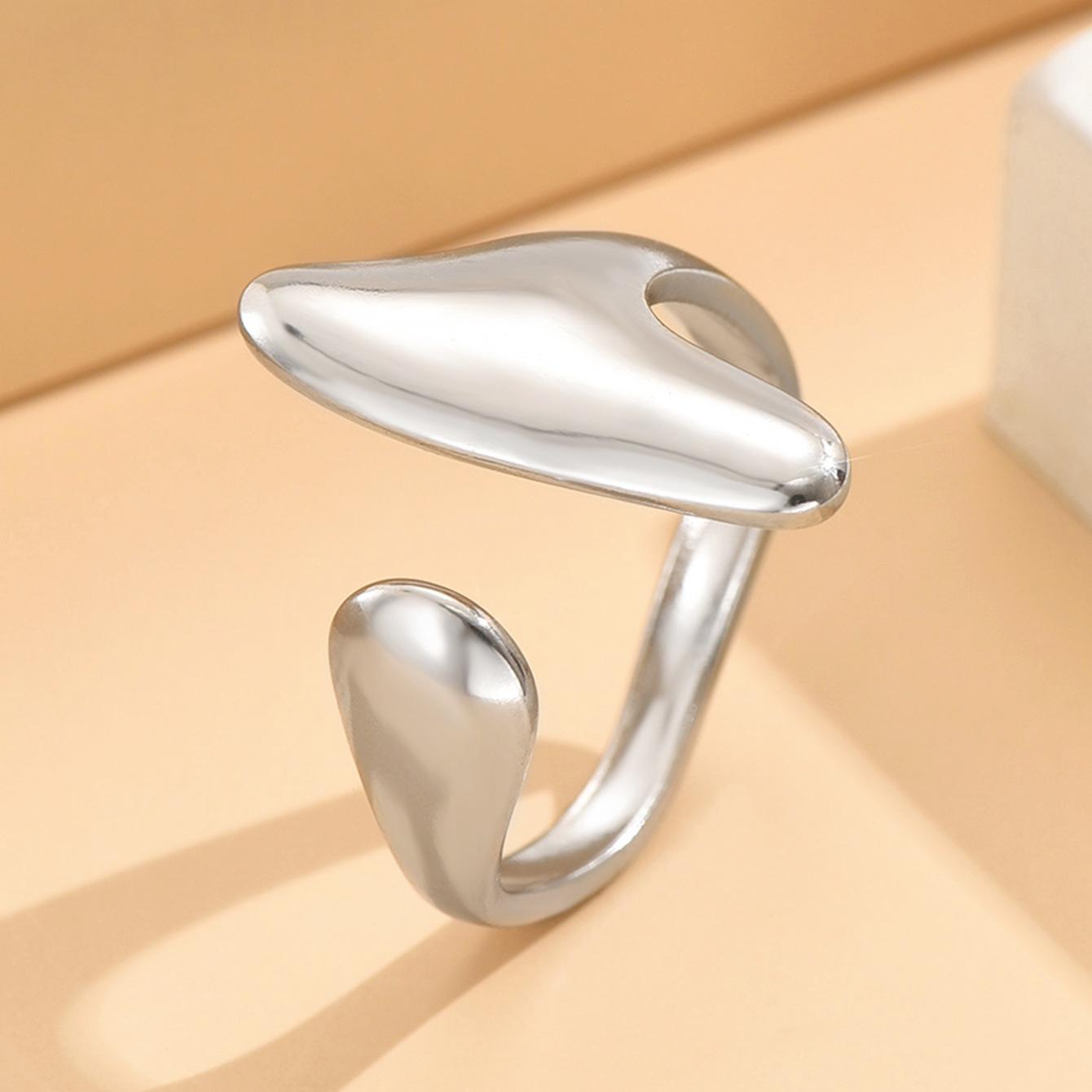 Versatile Asymmetrical Gold-Plated Adjustable Open Ring for Men and Women