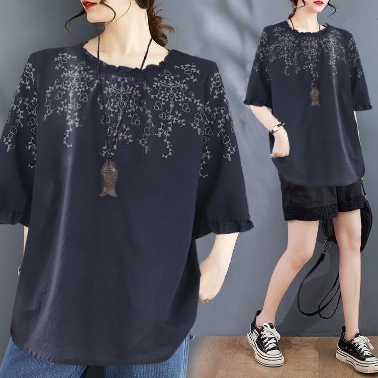 Summer Plus Size Floral Literary Blouse - Retro Loose Fit for Moms