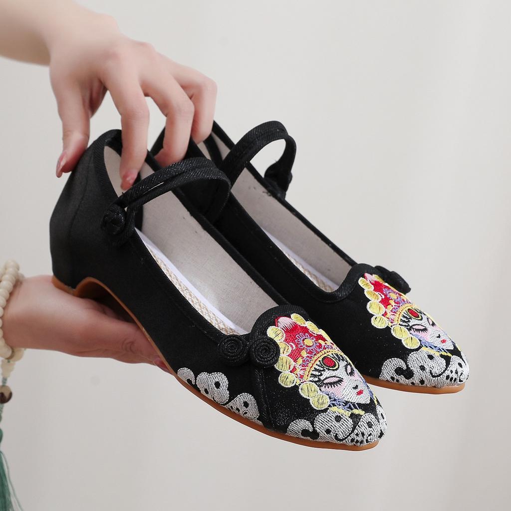 [Huadan Facebook] 2024 New Chinese Wind Cloth Shoes Peking Opera Facebook Temperament Single Shoes Pointed Ethnic Style Women's Shoes