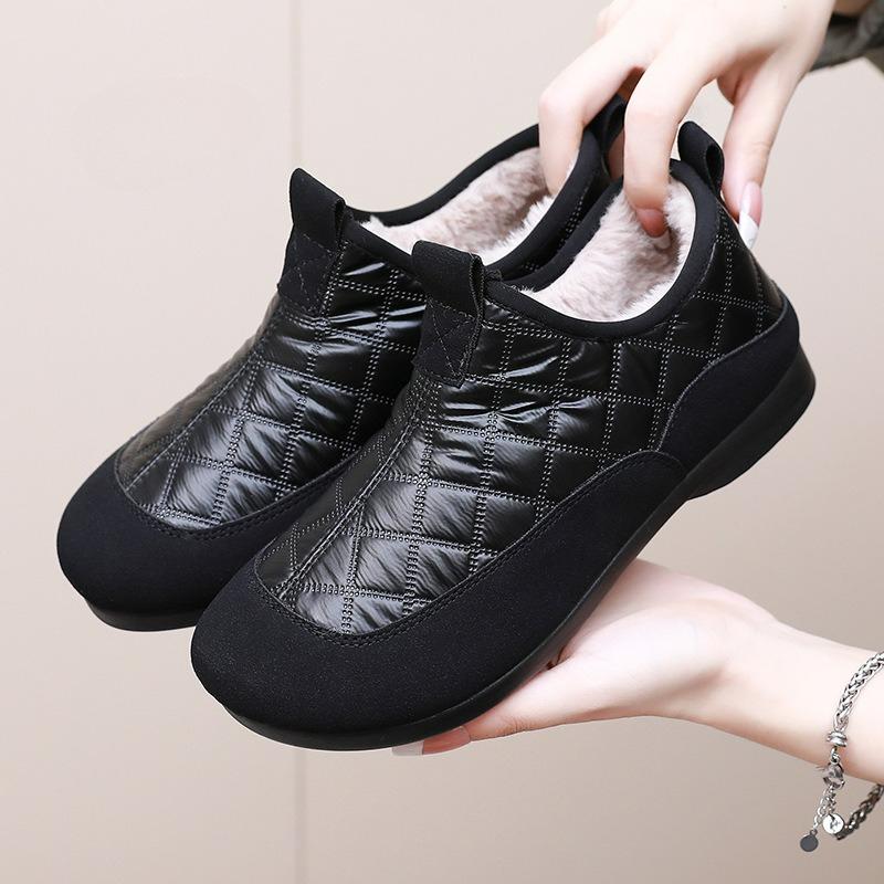 

Зимние водонепроницаемые нескользящие сноубутсы плюс бархат для сохранения тепла, повседневные хлопковые сапоги на один шаг, модная хлопковая обувь EU34/CN35 чёрный