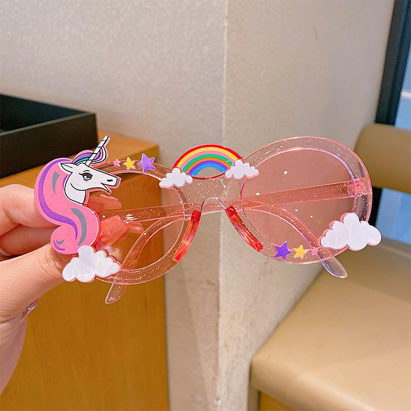 

Детские мультяшные солнцезащитные очки с единорогом Детские для мальчиков и девочек Милые радужные солнцезащитные очки Реквизит для вечеринки Украшение для вечеринки по случаю дня рождения for 1-6 years