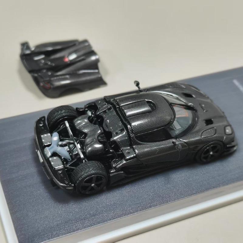 In Stock:1:64 Full Carbon Texture One:1. Alloy Die-cast Miniature Simulation Car Model with Openable Back Cover,festival Gift