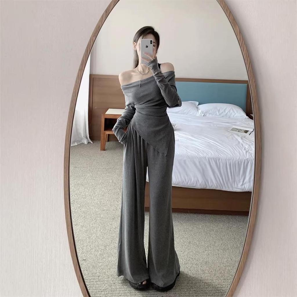 Elegant Korean-Style Women's Suit: One-Shoulder Irregular Long-Sleeved Top with Draping Pants, New Spring/Autumn 2026 Arrival.