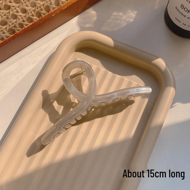 Large French Retro Claw Hair Clip for Elegant Women's Hairstyles.