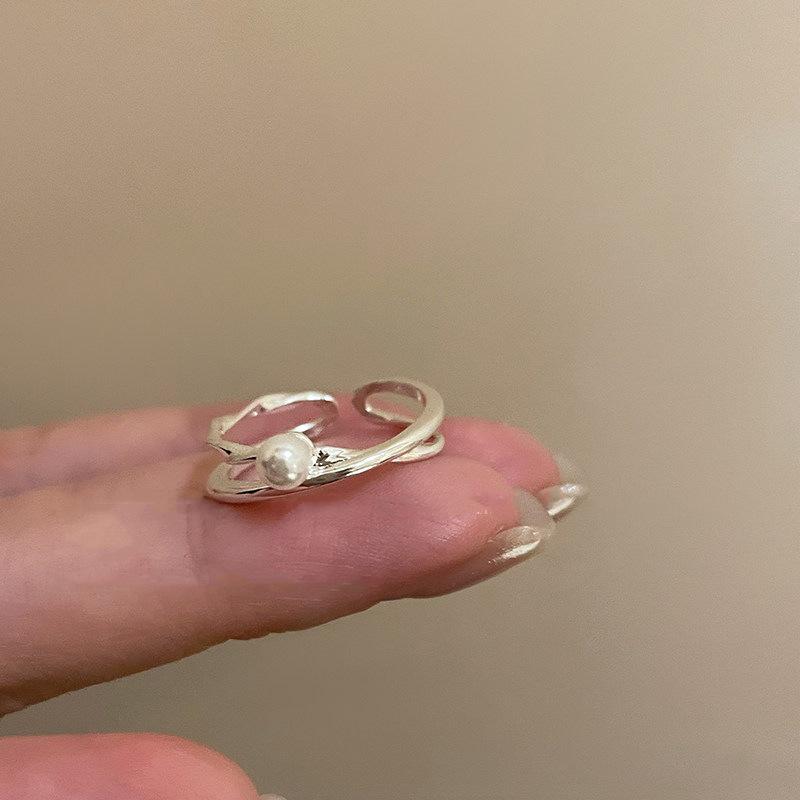 Women's Forest Style Bowknot Ring - Personalized, Stackable Open Design for Index Finger
