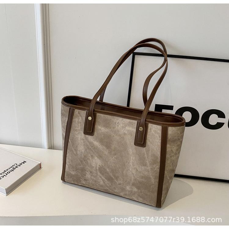 

High-end sense bag women s autumn and winter large capacity new versatile ladies shoulder bag college student class commuter tote bag