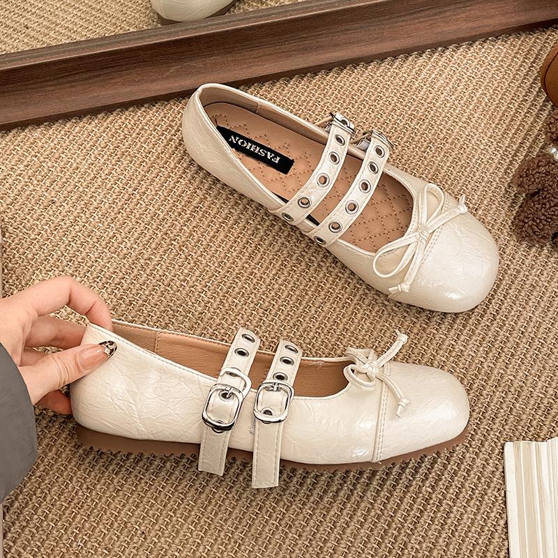 White Retro Ballet Style Light Mouth Flat-soled Single Shoes Women's 2025 New Spring and Autumn Versatile French Soft-soled Mary Jane Shoes