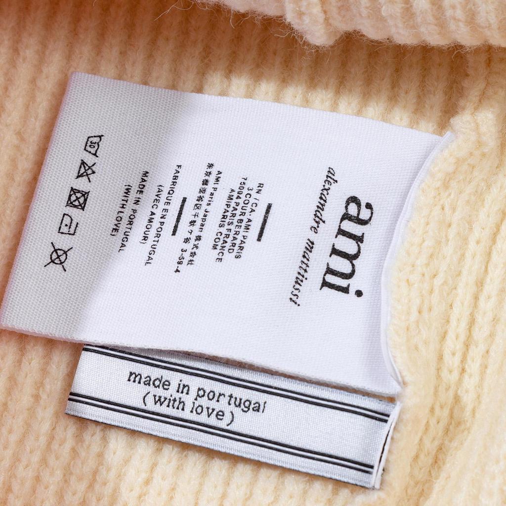 AMI New Autumn and Winter Knitted Striped V-neck Pullover Vest with Heart-shaped Text Logo Knitted Sheep Sweater Base Vest