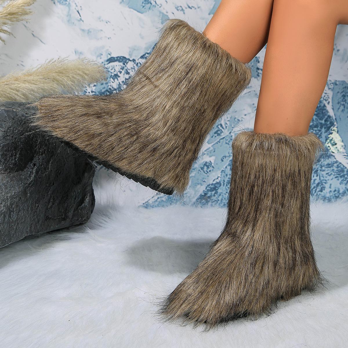 

Autumn and winter new large size women s medium tube snow boots style comfortable warm feet round head women 36 хакі