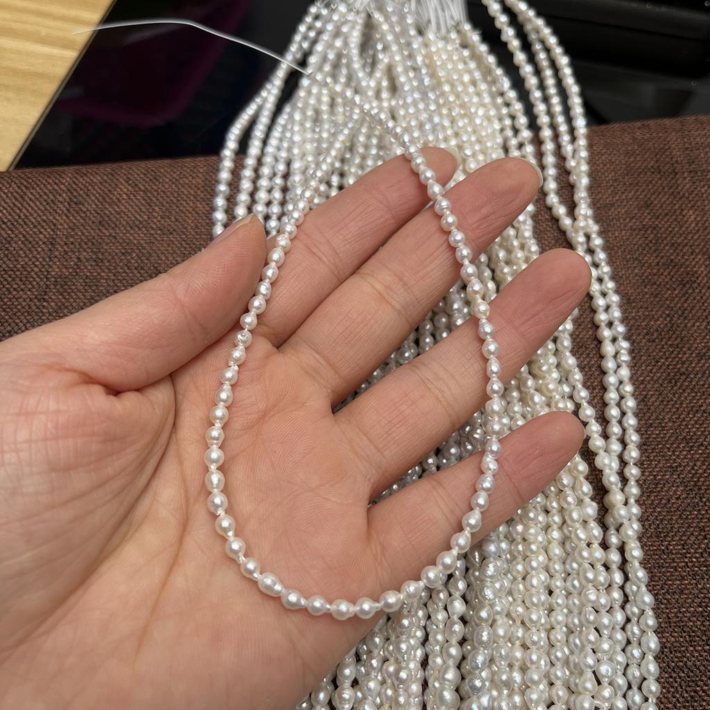 1String, Natural Shell Mother of Pearl Beads, Boho Handcrafted Tail-Shaped Rice Beads, 3-4mm, for Jewelry Making Necklace Bracelet Accessories 36cm