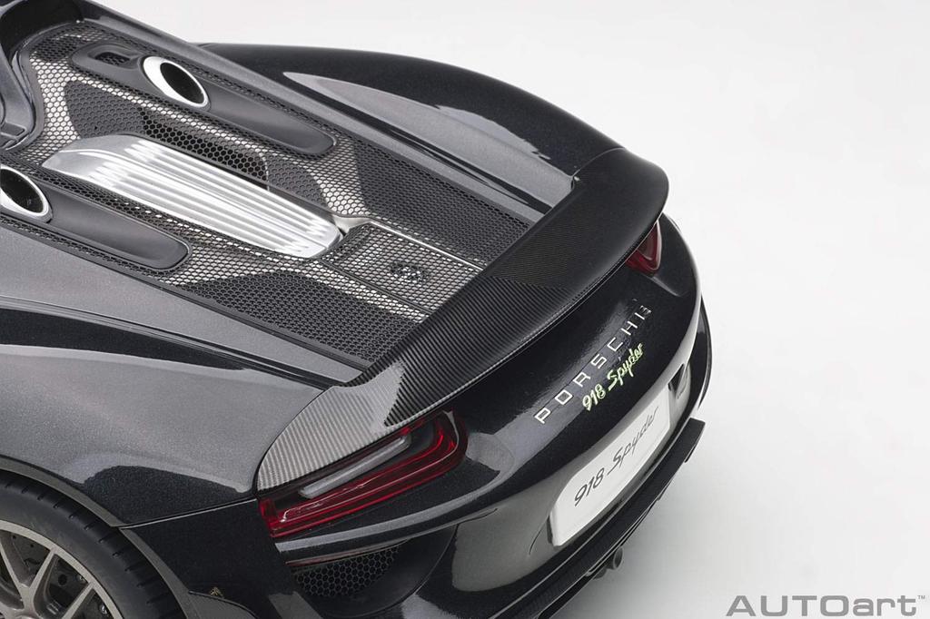 AUTOart Porsche 918 Spyder Beissach Package Black Metallic Finished Product 1/12
