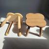 Pinyunxuan Wooden Clover-Shaped Children's Chair, Mini Stool, Round Chair, Low, Small Chair, 24x24cm, Footrest, Plant Stand, 80kg Weight Capacity, Nat