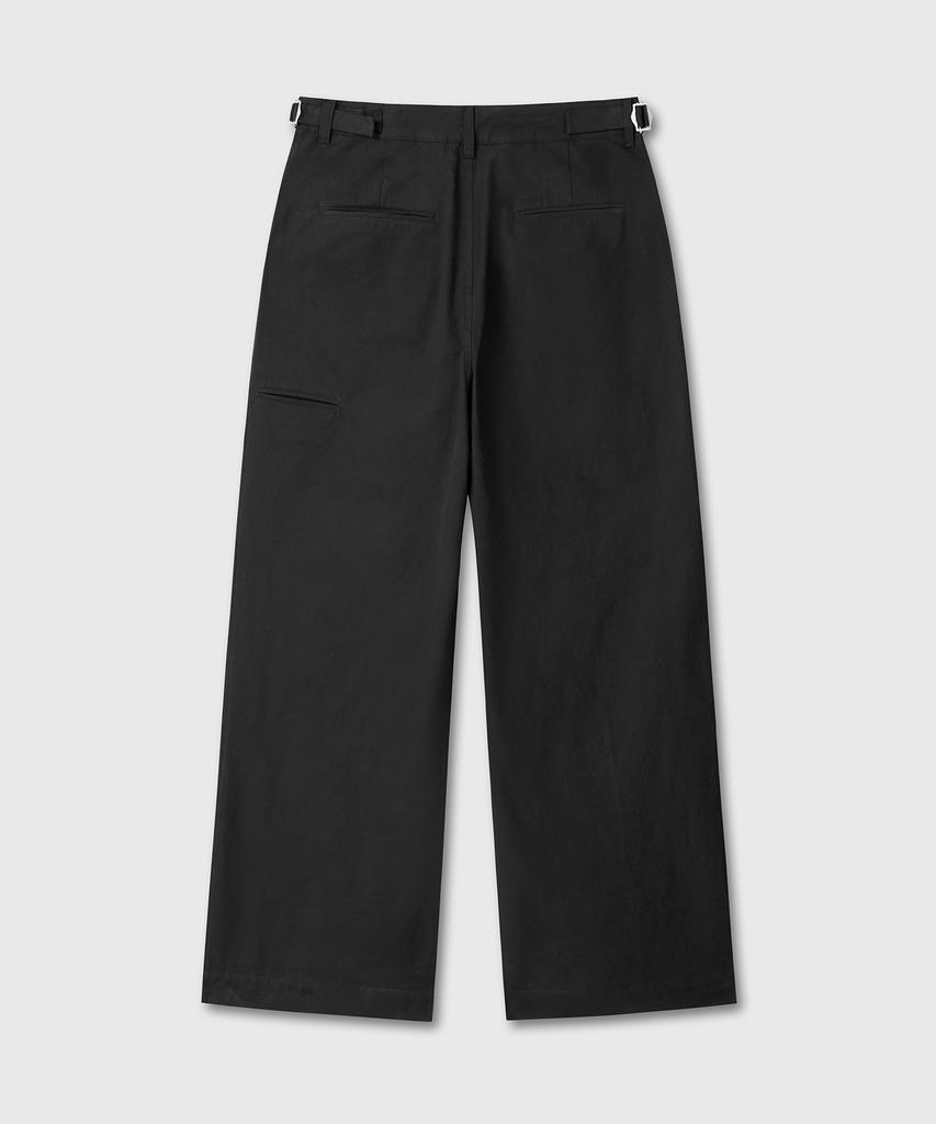 Daibeuin Uniform Cotton Chino Pants (Black)