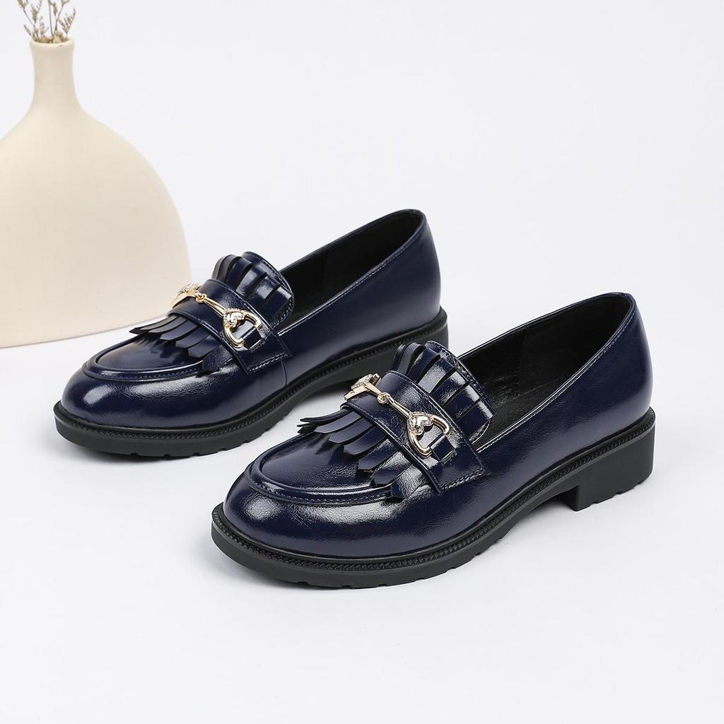Retro Patent Leather Tassel Loafers with Metal Buckle - Women's British Style Slip-on Flats (Low Heel)