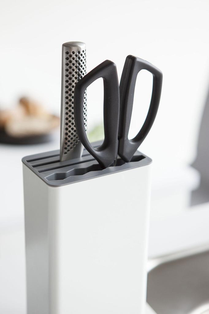 Yamazaki Jitsugyo Kitchen Knife Scissors W11 x D7 x Knife Knife 3511 & Stand, White, Approx. H22.3cm, Plate, Stand, Holder,