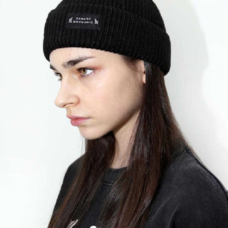 

ШАПКА-БИНИ DAMAGE MNEMONIC Логотип Черная free