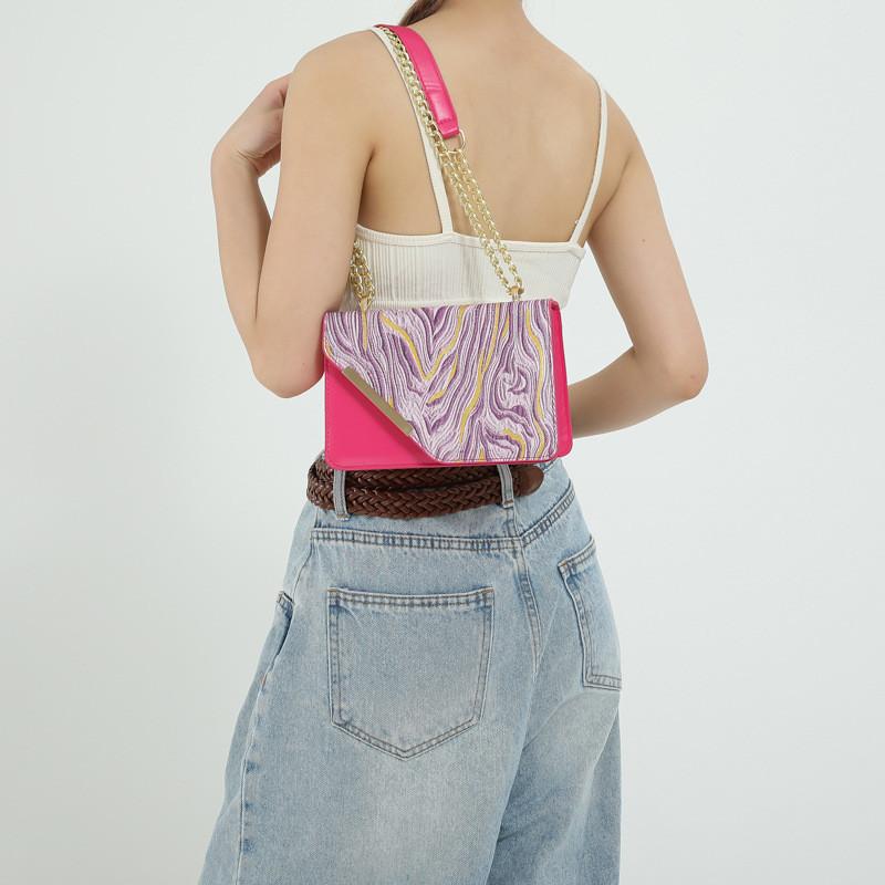 Trendsetting Single Shoulder Small Square Handbag In Black Green Magenta Blue For Fashionable Women