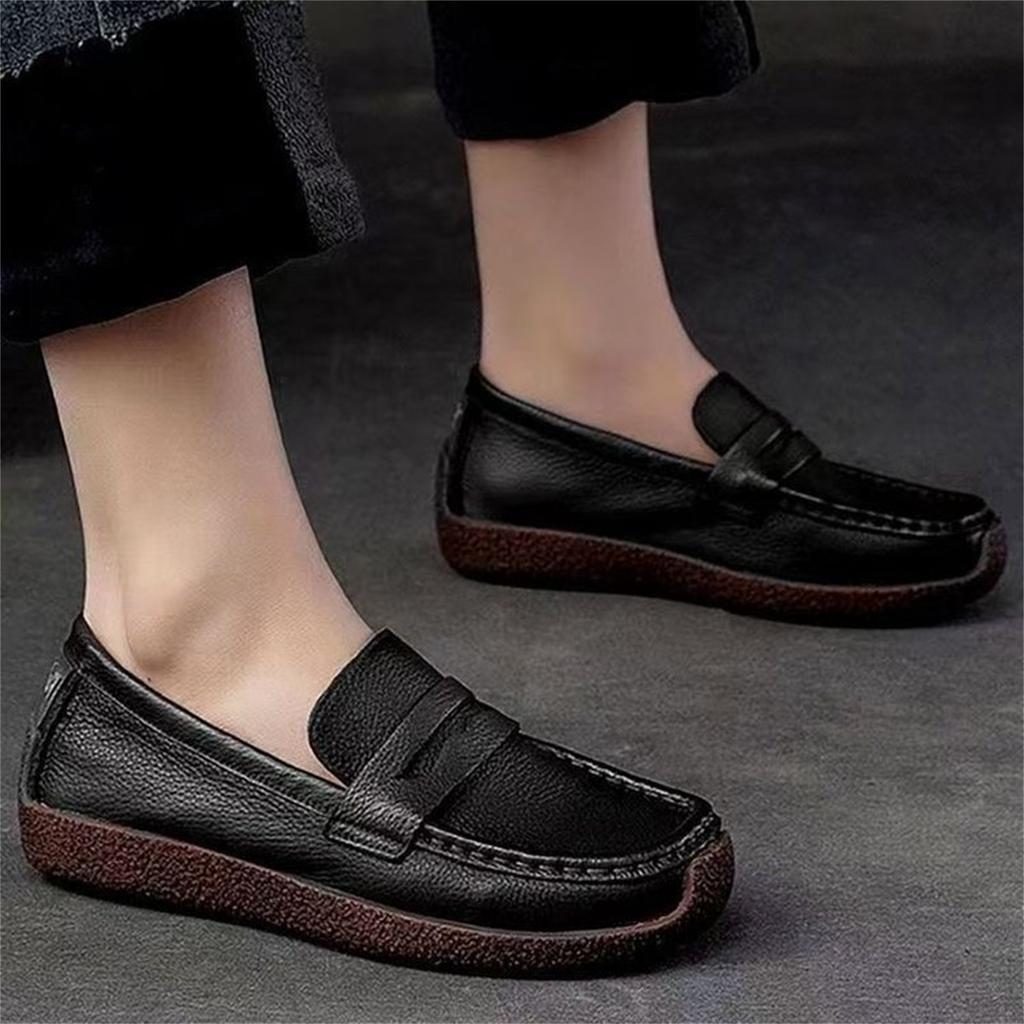 Women's Vintage Flat Leather Driving Moccasins