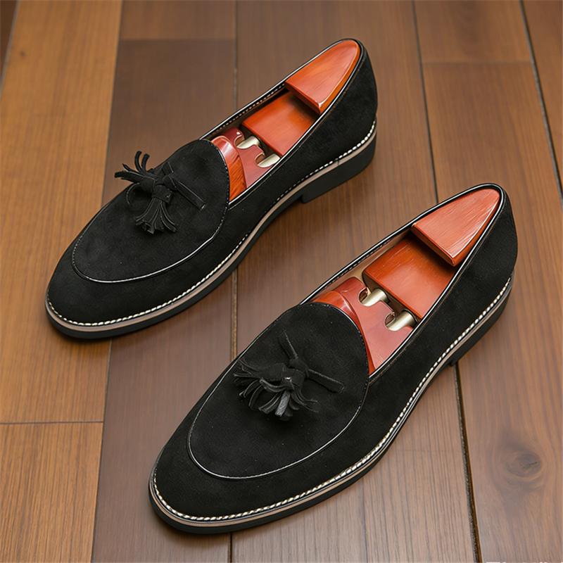 Fashion New Wedding Dress Suede Leather Shoes for Men Tassels Driving Shoes Prom Homecoming Party Oxfords Footwear Zapatos