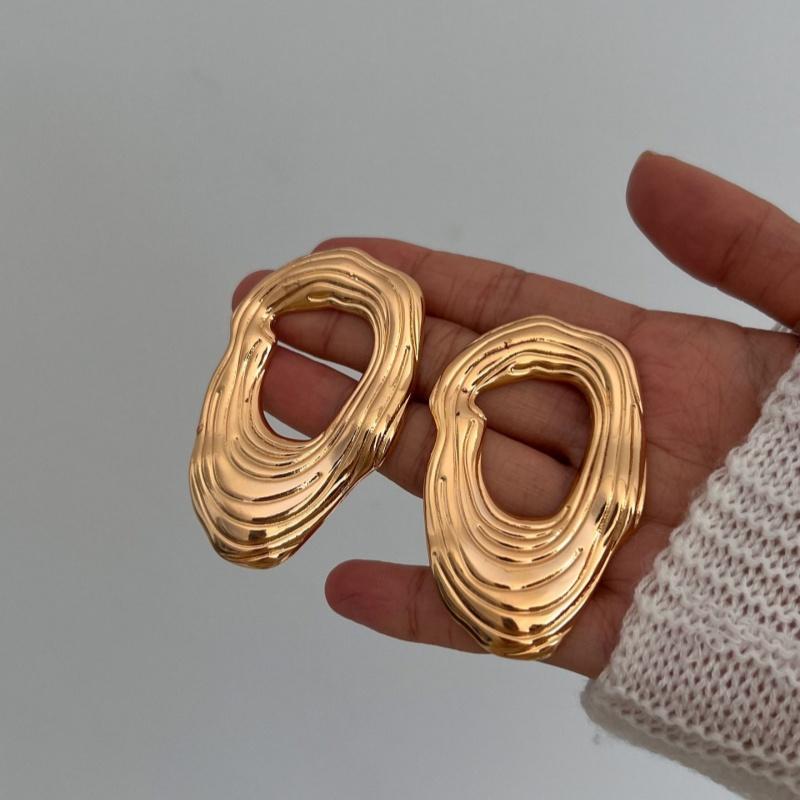 Punk Irregular Geometric Metal Stud Earrings for Women Simple Gold Color Circle Piercing Earrings Fashion Jewelry Accessories