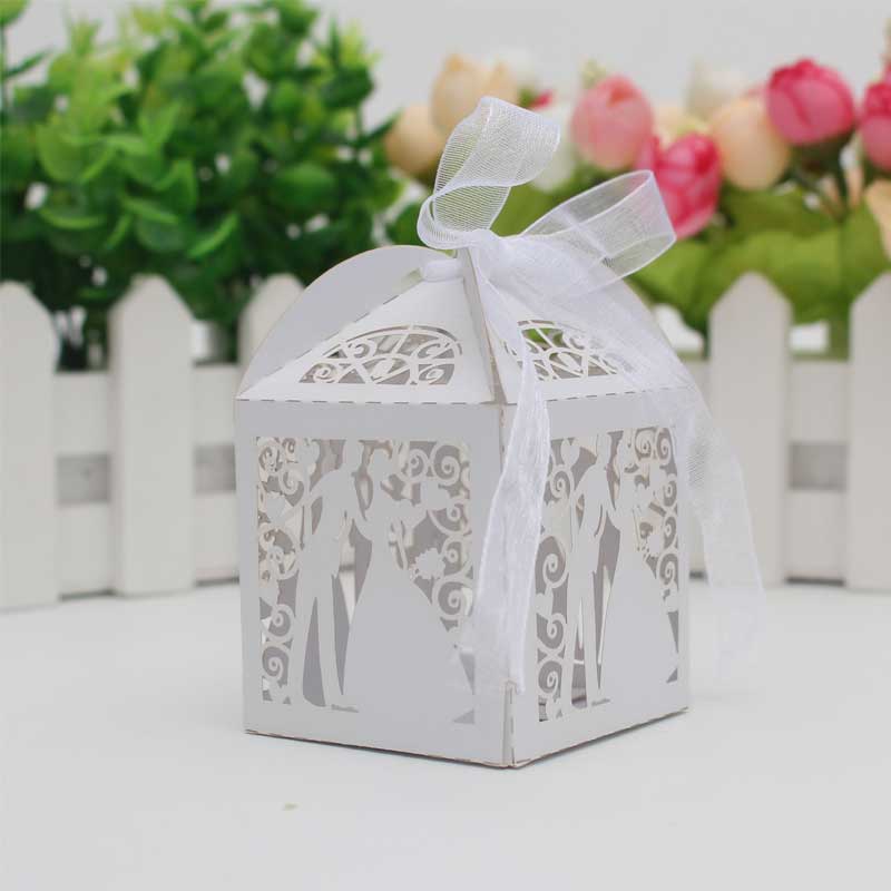 

30 50 шт./лот, лазерная резка, невеста, жених, свадебные сладости, коробка конфет, подарочные коробки для гостей, бумажная упаковка, коробка для шоколадного печенья для детского душа 50pcs