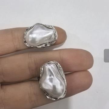 Women's imitation pearl ring for index finger
