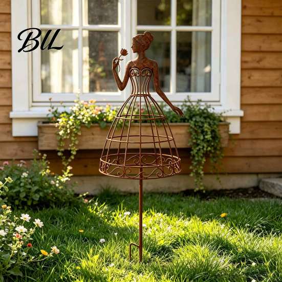 Botanical Garden Decor for Outdoor Spaces Vintage Lady Trellis Stake, Rustic Metal Silhouette Plant Support Climbing Creative Gifts Gardeners
