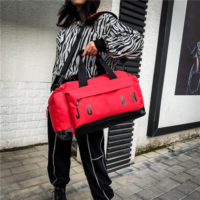 

Сумка спортивная фитнес большой вместимости с принтом в виде букв - Модный принт, Универсальная сумка-тоут/на плечо/через плечо красный