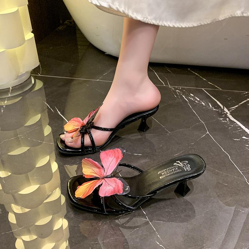 Fashion 2025 new Elegant Versatile Butterfly High Heels Summer Fairy Style Casual Comfortable Outdoor Wear Women Fashion Low Heel Sandal