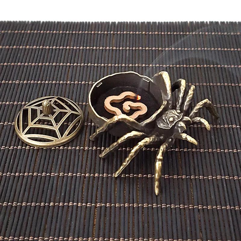 1pc Portable Alloy Retro Spider Auspicious Cloud Incense Tablet Burner Fragrance Chip Burner Halloween Decor (Without Incense)