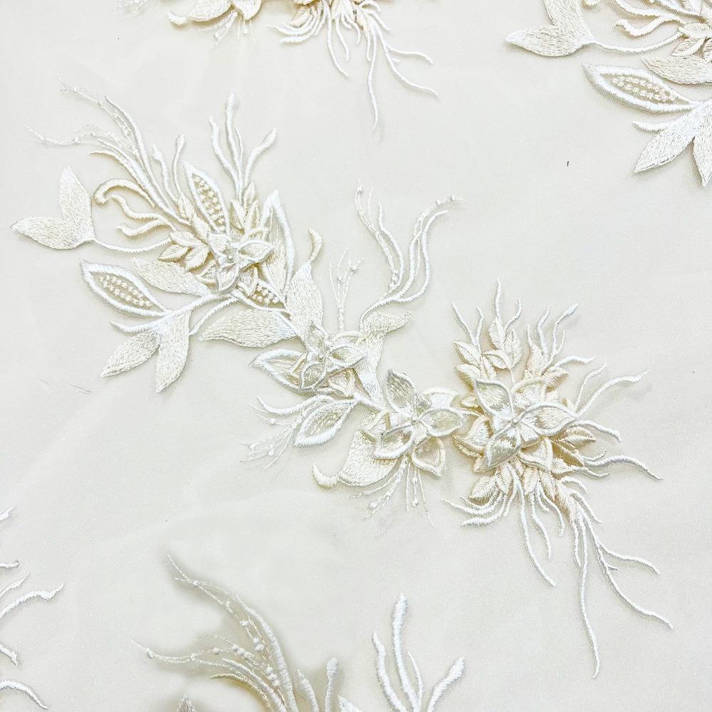 Lace Texture Embroidered Floral Patches Handmade Mesh-Backed Patches  DIY Projects