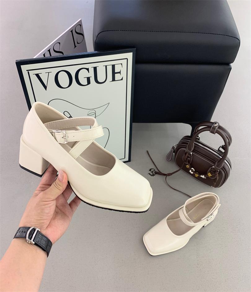Square Head Thick Heel High Heels Women's Shoes French Retro Silver Mary Jane Shoes 2025 Korean Version Design Single Shoes
