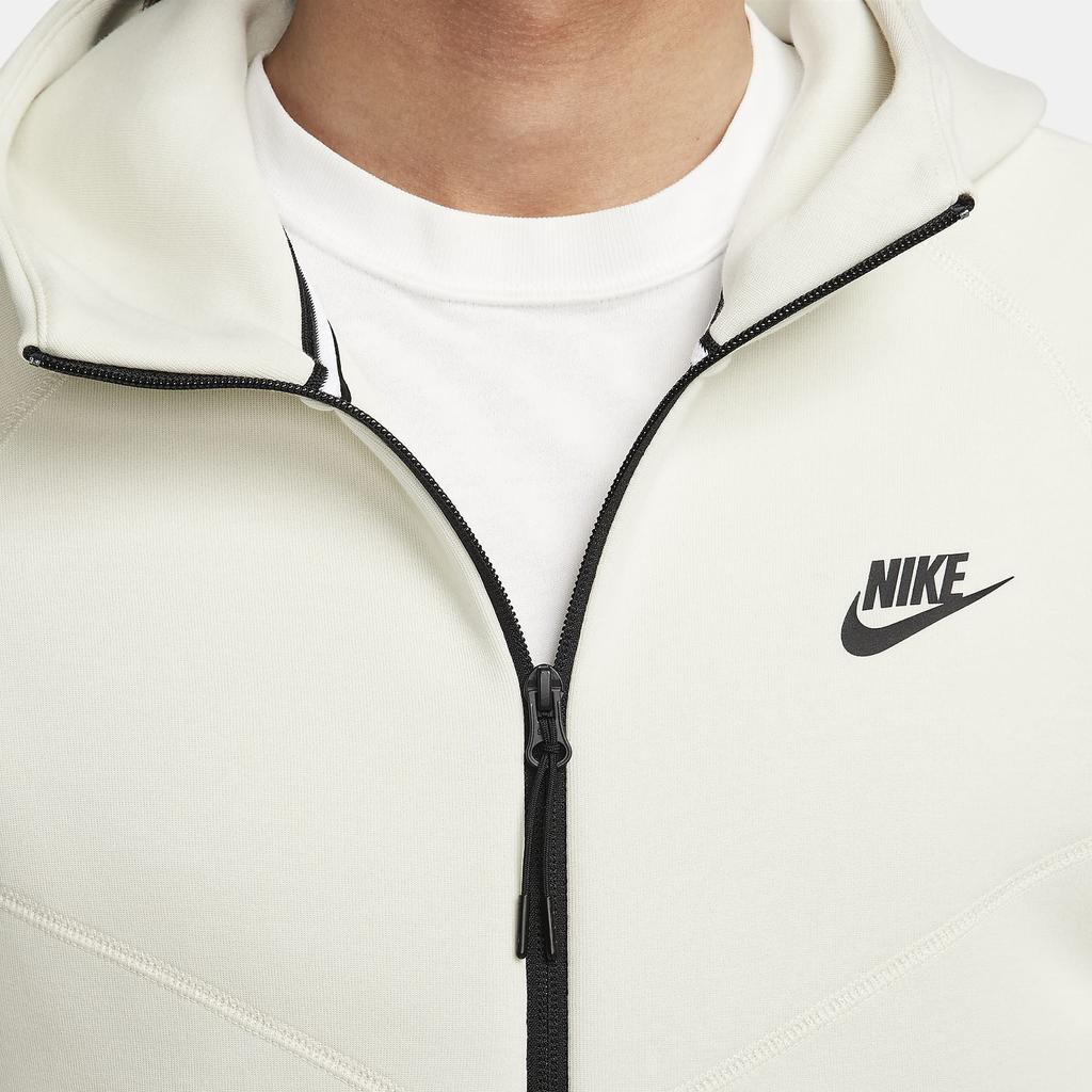 New Nike WINDRUNNER Jackets & Coats Men's White FB7922-020