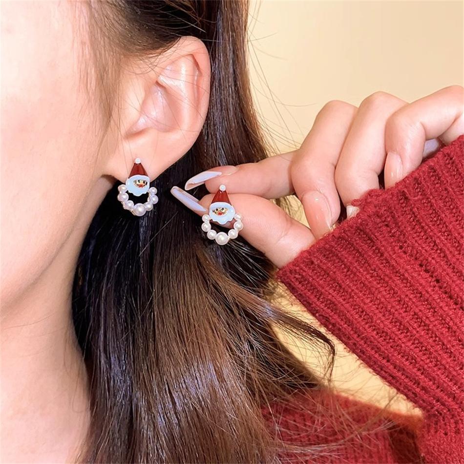 Enamel Santa Claus Min Stud Earrings Female Fashion Sweet Red White Color Geometry Ear Wedding Jewelry Romantic Gift