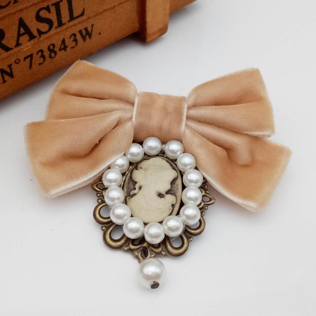 Güzellik Kafa Kurdele Fiyonk Broşlar Kadınlar için Vintage Kraliçe Cameo İnci Broş İğneleri Yaka Kravatı Korsaj Broş Kostüm Takıları