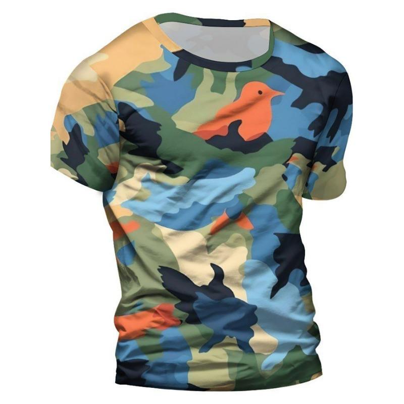 

Fashionable camouflage and bird pattern T-shirt S