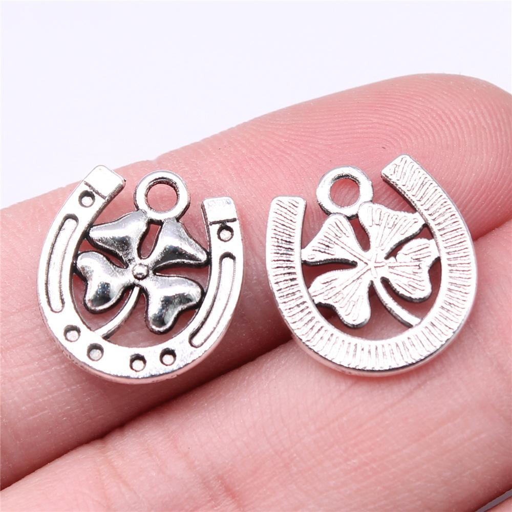 20pcs Clover Pendant Charms Antique Silver Color Lucky Clover Charms Jewelry DIY Clover Lucky Charms For Bracelet Making