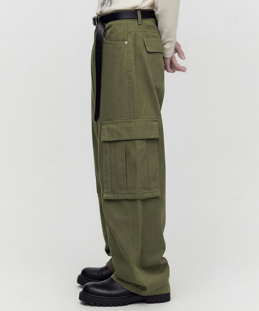 Dideobeulyueseui Cargo Wide Balloon Pants (Khaki)