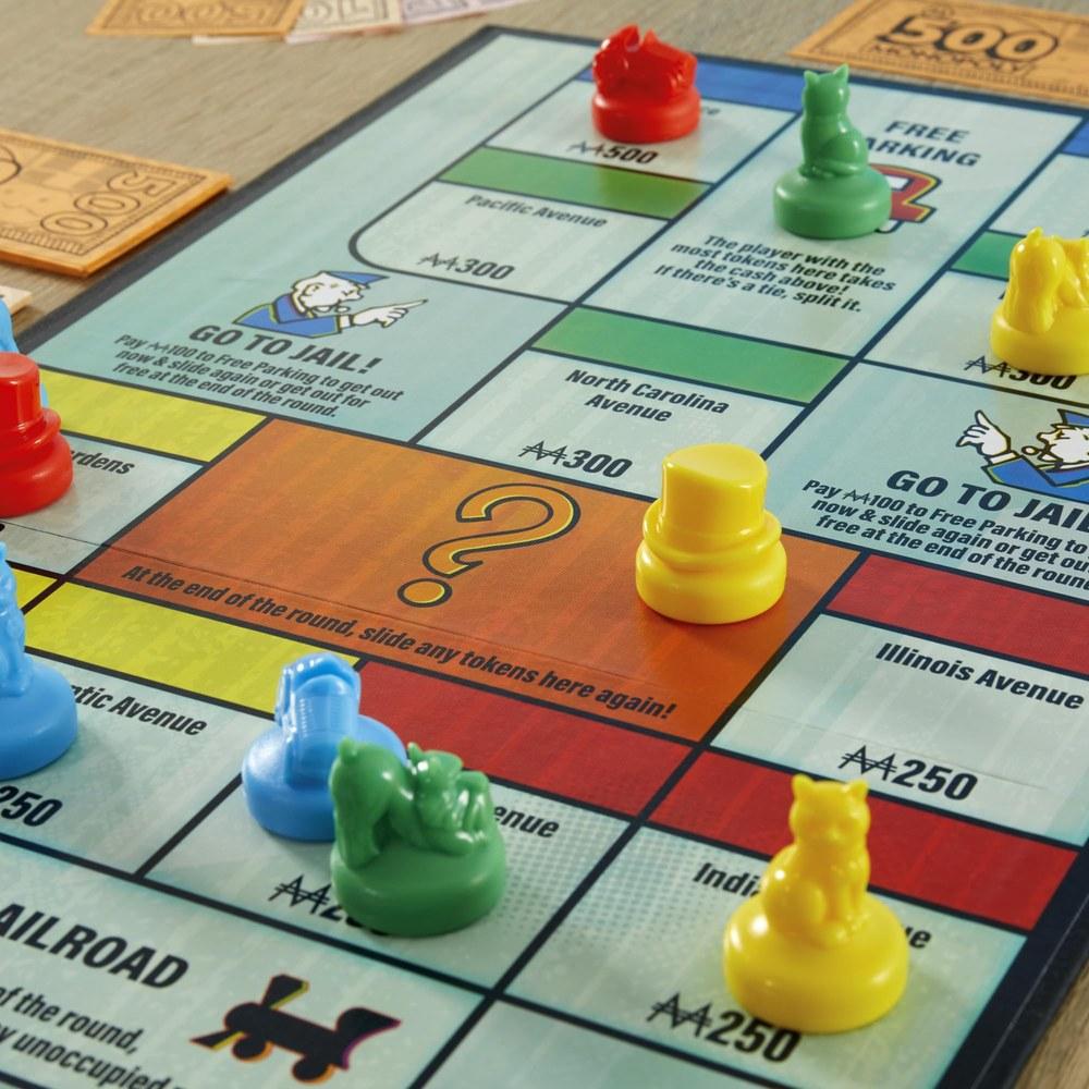 Hasbro Gaming Monopoly Knockout Family Party Game 8+ 2-8 Players 20 Minutes Quick Play Board Game F8995