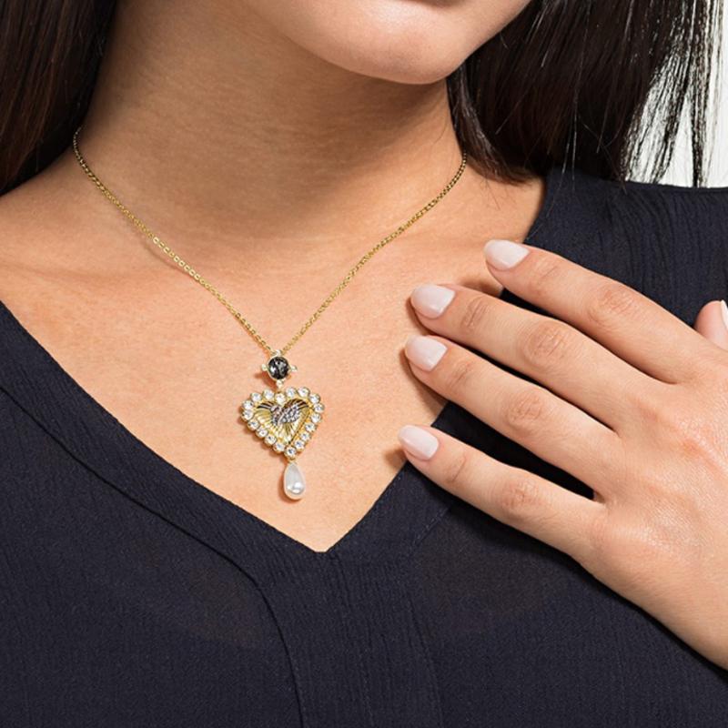 Swarovski Vintage Heart Swan Necklace Women Necklace Gold 5452384