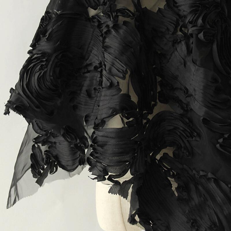 3D Flower Embroidery Fabric Gauze Mesh Embroidered Material Dress Diy Sewing Designer Craft Embroidery Mesh Accessories