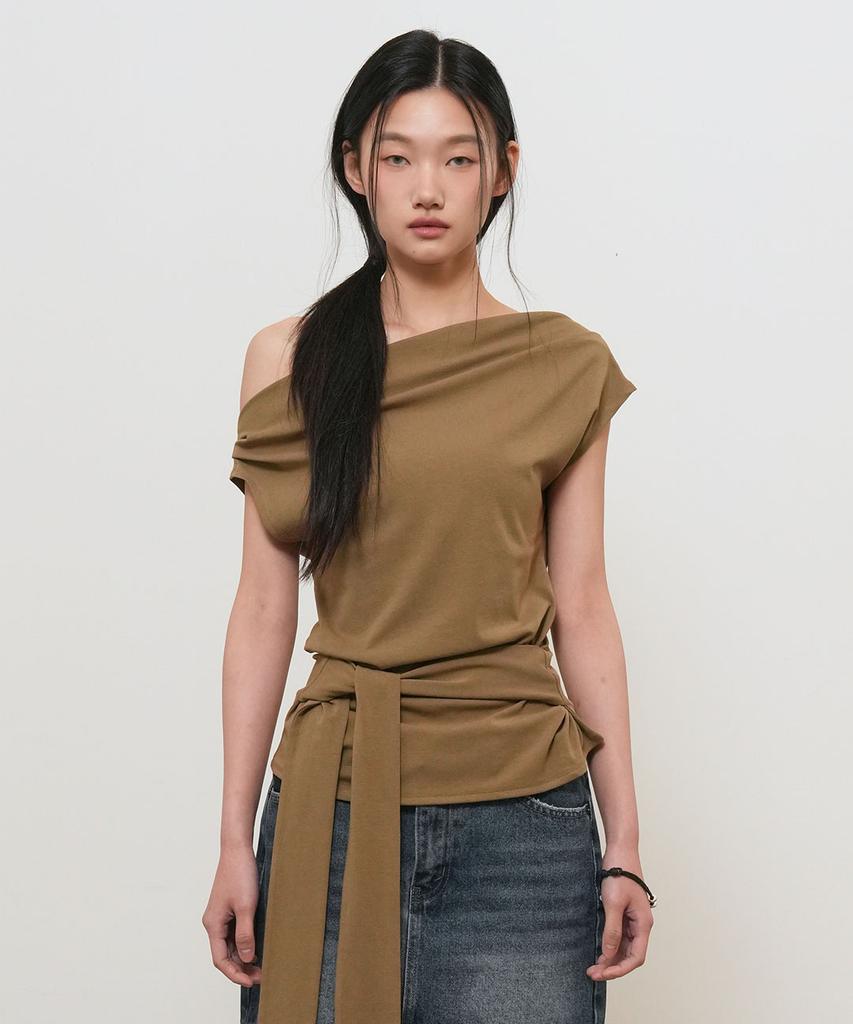 GENERALIDEA Asymmetrical Drape Strap T-Shirt [Brown] / Gf2Lts531