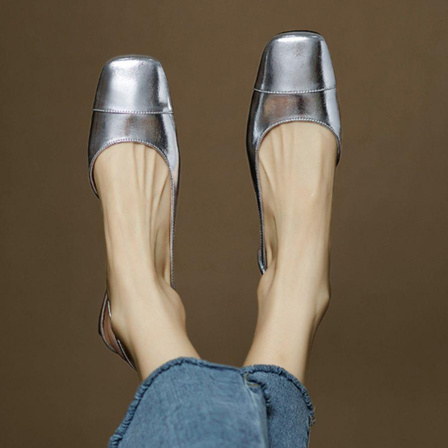 Francouzské léto 2025 nové čtvercové špičky mělké zadní vzduch silný nízký podpatek jeden pedál jednoduché boty plochá podrážka vaková hlava sandály ženy