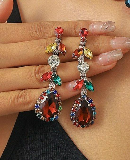 Elegant European Tassel Flower Clavicle Chain for Evening Gowns