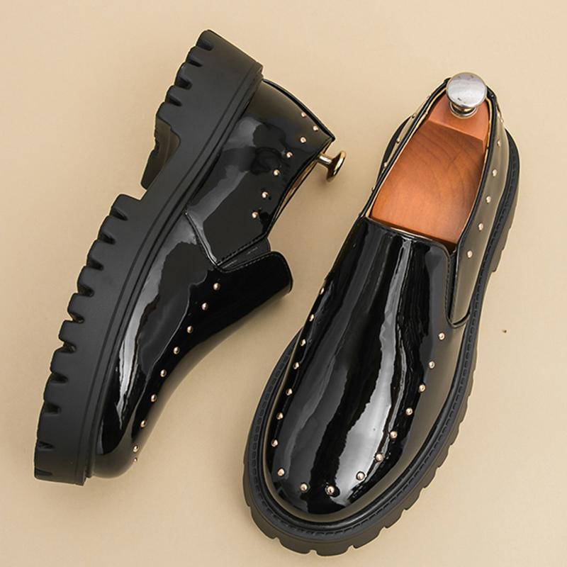 Fashion Luxury Designer New Men's White Rock Punk Rivet Dress Height Increasing Performance Shoes Wedding Prom Homecoming Party Loafers