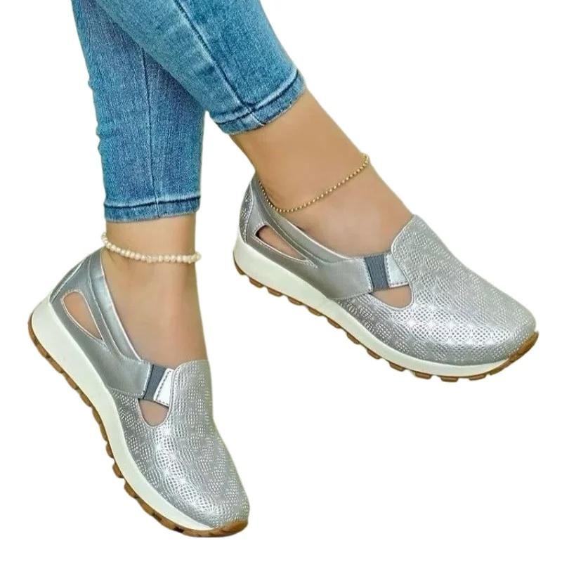 Mode Damskor 2025 Hot Sale Slip-on Dam Vulkaniserade Skor Mode Utskurna Plusstorlek Utomhus Bästsäljare Utomhus Casual Skor