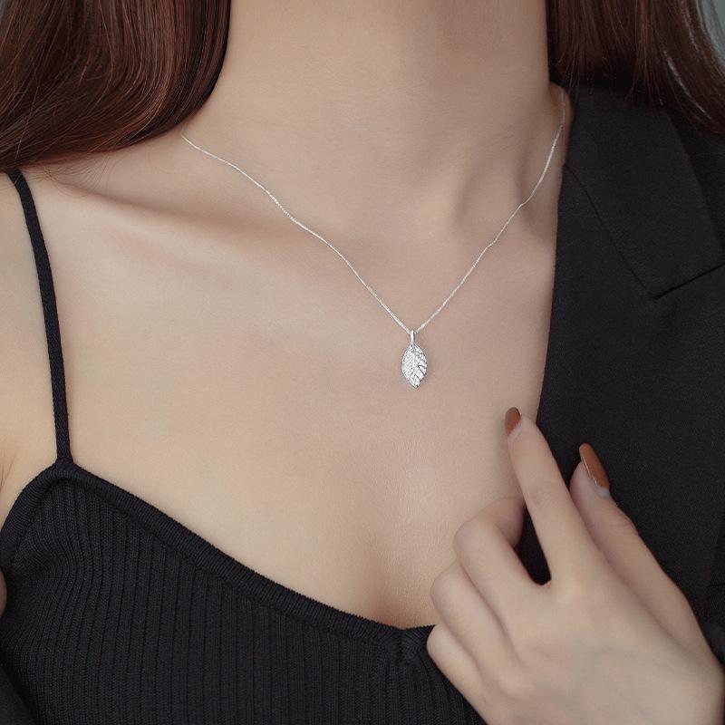 Banyan Tree Silver Forest Series Micro-Diamond Leaf Necklace for Women