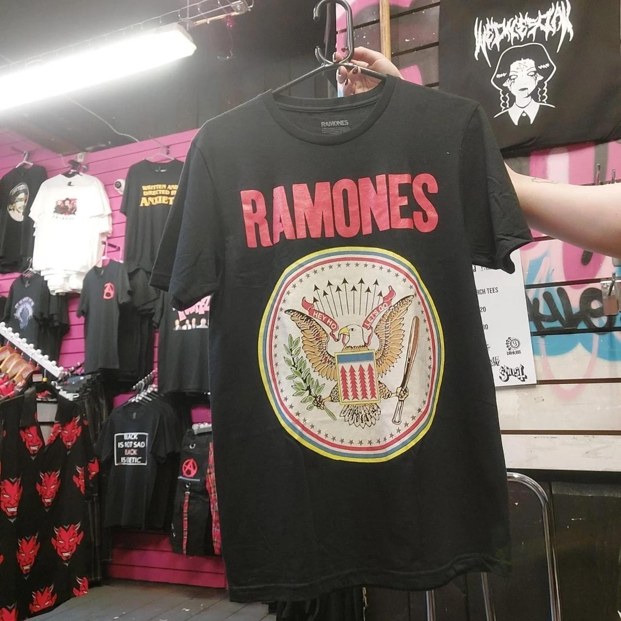 Ramones Full Colour Seal Punk Rock Gothic Alternative Skater Grunge Emo T-Shirt S