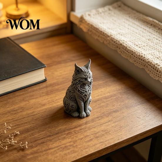 Small Cat Sculpture For Desk 3D Printed Maine Ornaments, Figurine for Table Decor, Cool Ornament with Intricate Details, Gifts Mom Women Lovers Stable